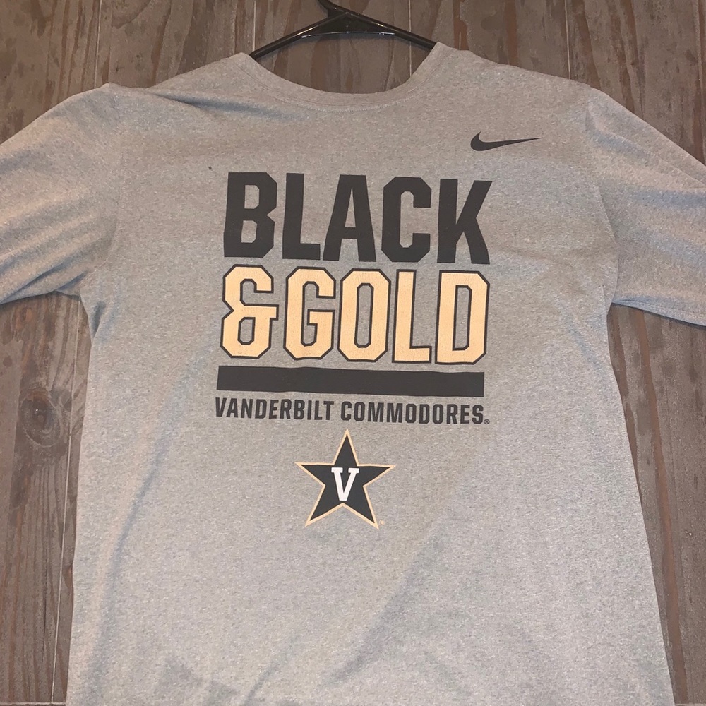 Nike shirt